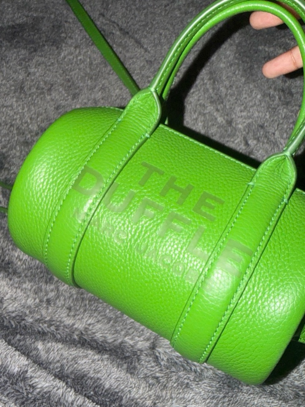 Marc Jacobs Green The Duffel Mini Leather Crossbody Bag - Picture 9 of 11